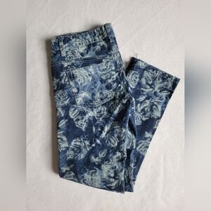 Karma Blue floral print jeans, Juniors size 1, great condition
